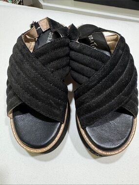 Women's Black Quilted Crisscross Wedge Sandals